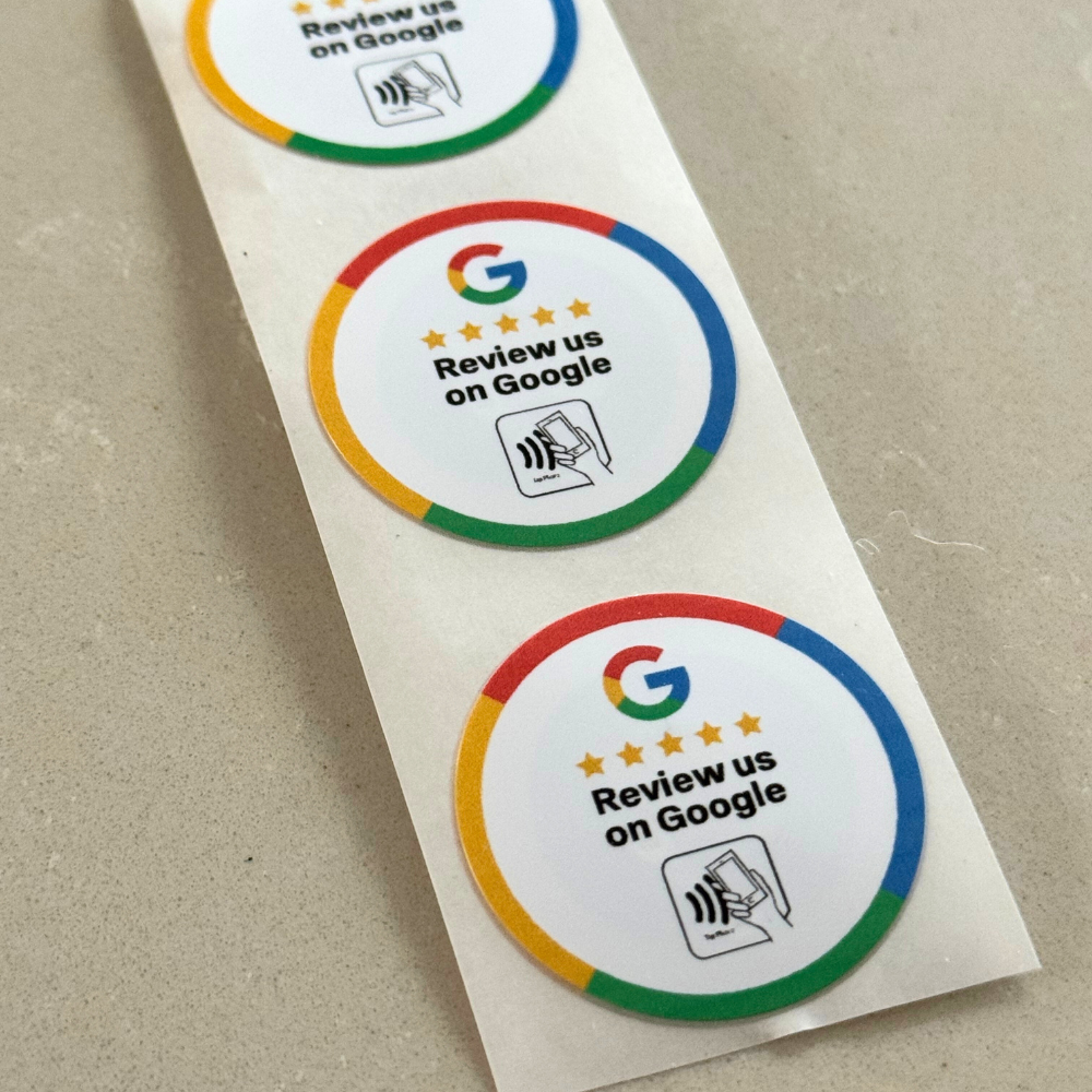 3 Adesivi Recensione Google